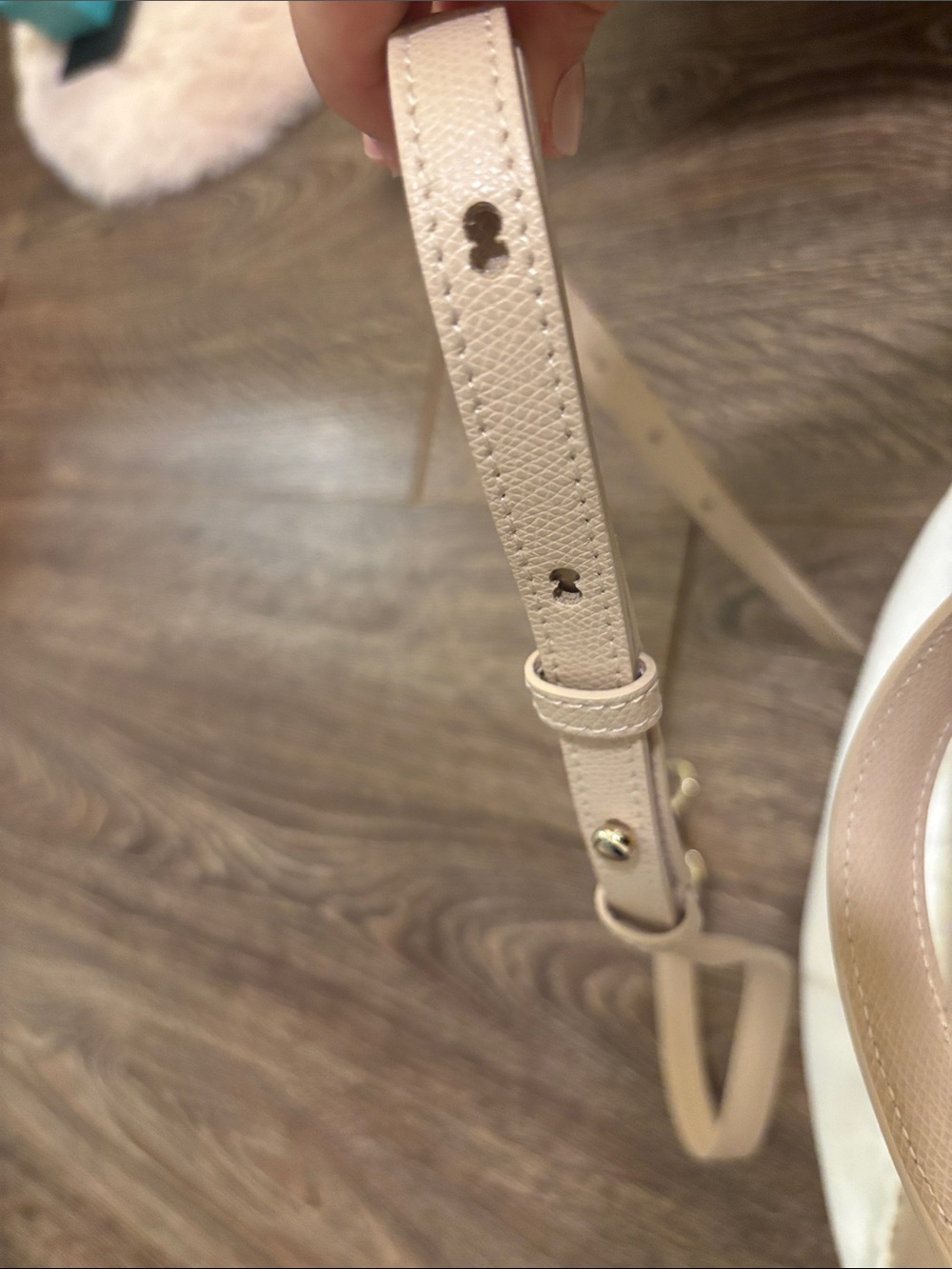 Furla 1927 Medium Shoulder Bag in Light Beige - Picture 9 of 9